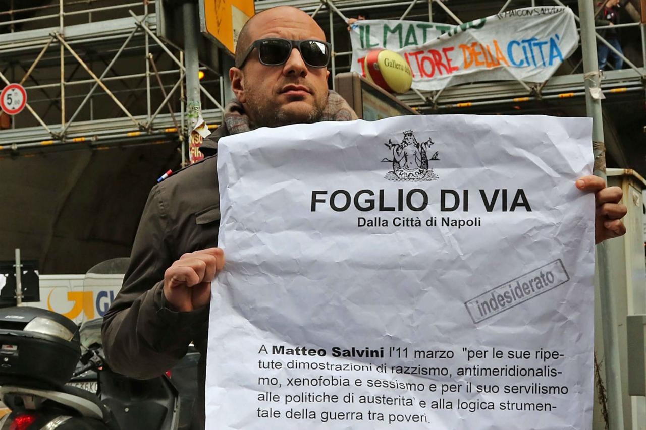 Salvini scontri napoli foglio di via