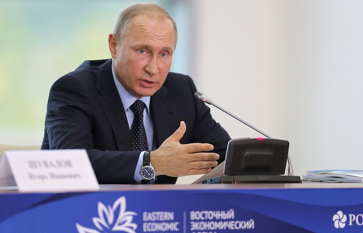 Vladimir Putin ha espresso le sue opinioni sulla crisi provocata dalla Corea del Nord all'Eastern Economic Forum di Vladivostok (ph. Tass/ V. Smirnov).