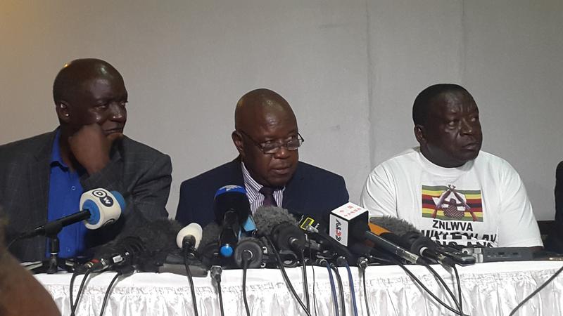 Impeachment di Mugabe