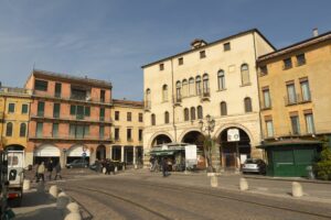 Palazzo Angeli, sede del Museo del precinema.
