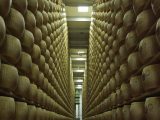 Parmigiano Reggiano, a Identità Milano la ristorazione del futuro