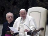 Per il Papa due episodi di insufficienza respiratoria acuta
