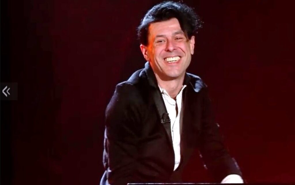 Sanremo 2016, una lacrima sul viso Sanremo 2016, una lacrima sul viso
