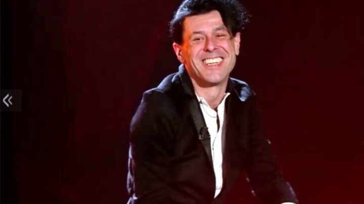 Sanremo 2016, una lacrima sul viso