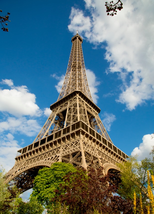 Homeaway lancia il concorso per dormire nella Tour Eiffel