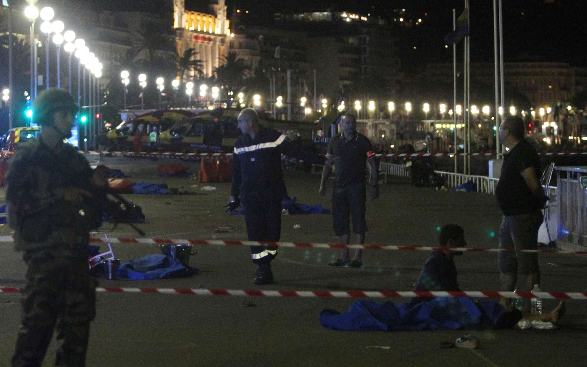 Terrorismo: è ancora strage, 84 morti a Nizza