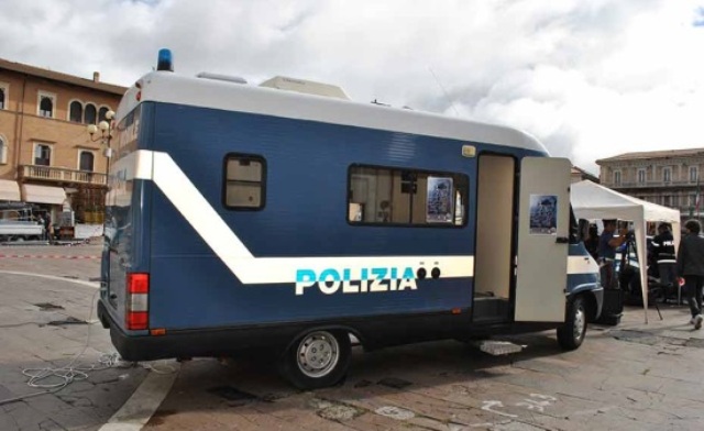 Violenza sulle donne, torna il camper