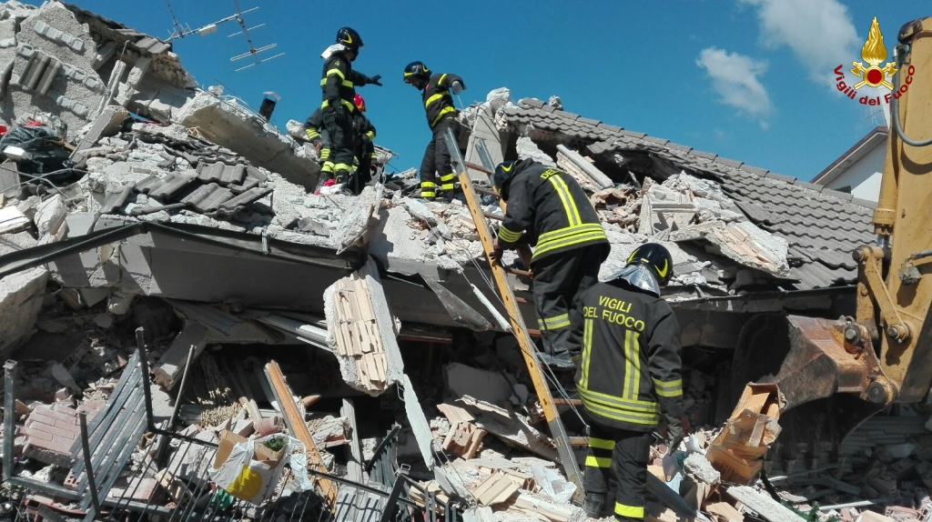 Terremoto, Italia centrale ecco il bilancio della tragedia