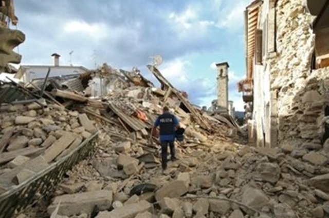 Terremoto in centro Italia, soccorsi dalla Toscana