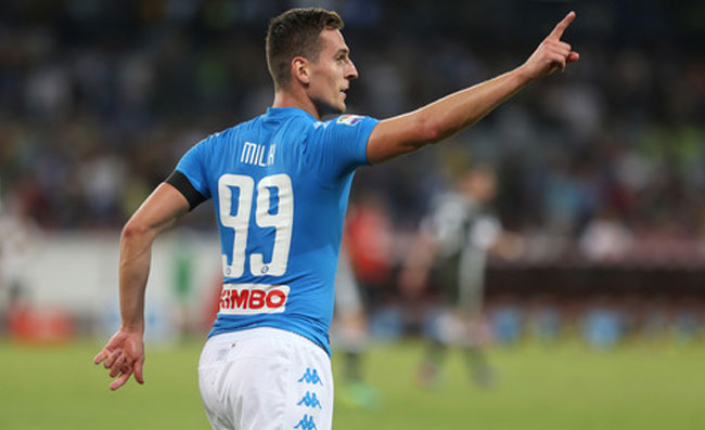 La Juve si ferma e super Milik manda il Napoli al comando