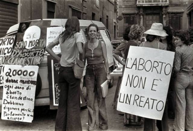 Aborto: obiezione di coscienza, il caso Catania e le mammane