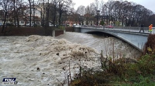 Maltempo sull’Italia, l’allarme si estende da nord a sud
