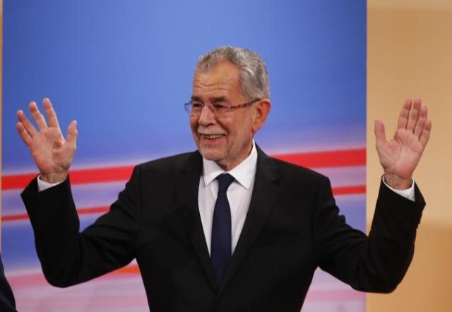Elezioni bis in Austria, in vantaggio Van der Bellen