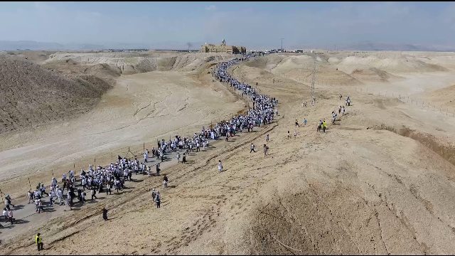 Israele, donne di tre religioni marciano per la pace