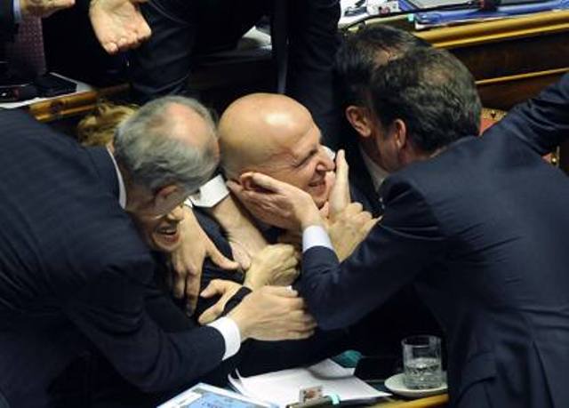 Il Senato concede il bis: dopo Lotti i Renzusconiani salvano Minzolini dalla decadenza