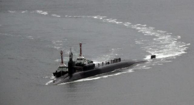 Usa e Corea del Nord, giochi di guerra nel Pacifico con soldati, missili e portaerei