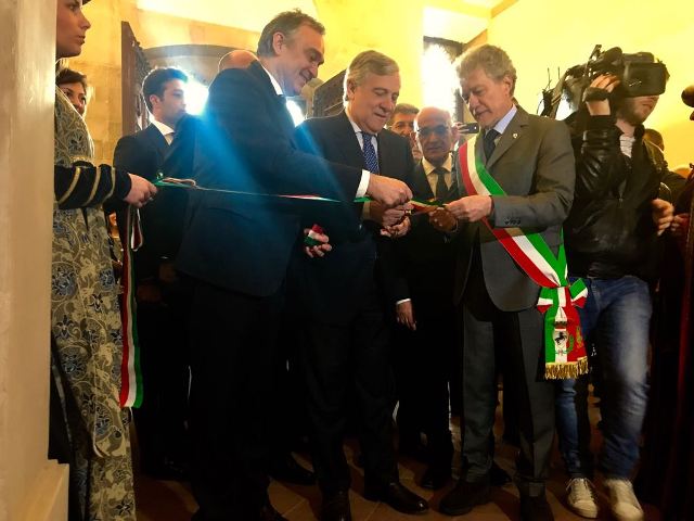 Arezzo, Rossi e Tajani inaugurano la Casa dei tesori