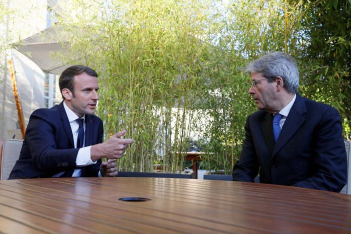 Immigrazione e Unione europea, Macron e Gentiloni trovano l’intesa