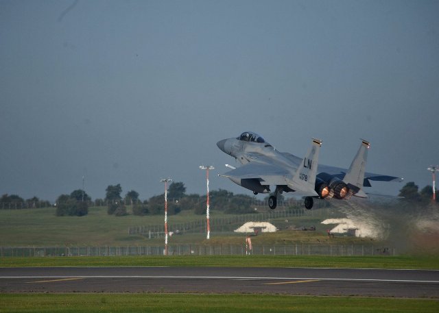 Wargames nel Baltico: caccia Usa per vigilare sulle grandi manovre russe