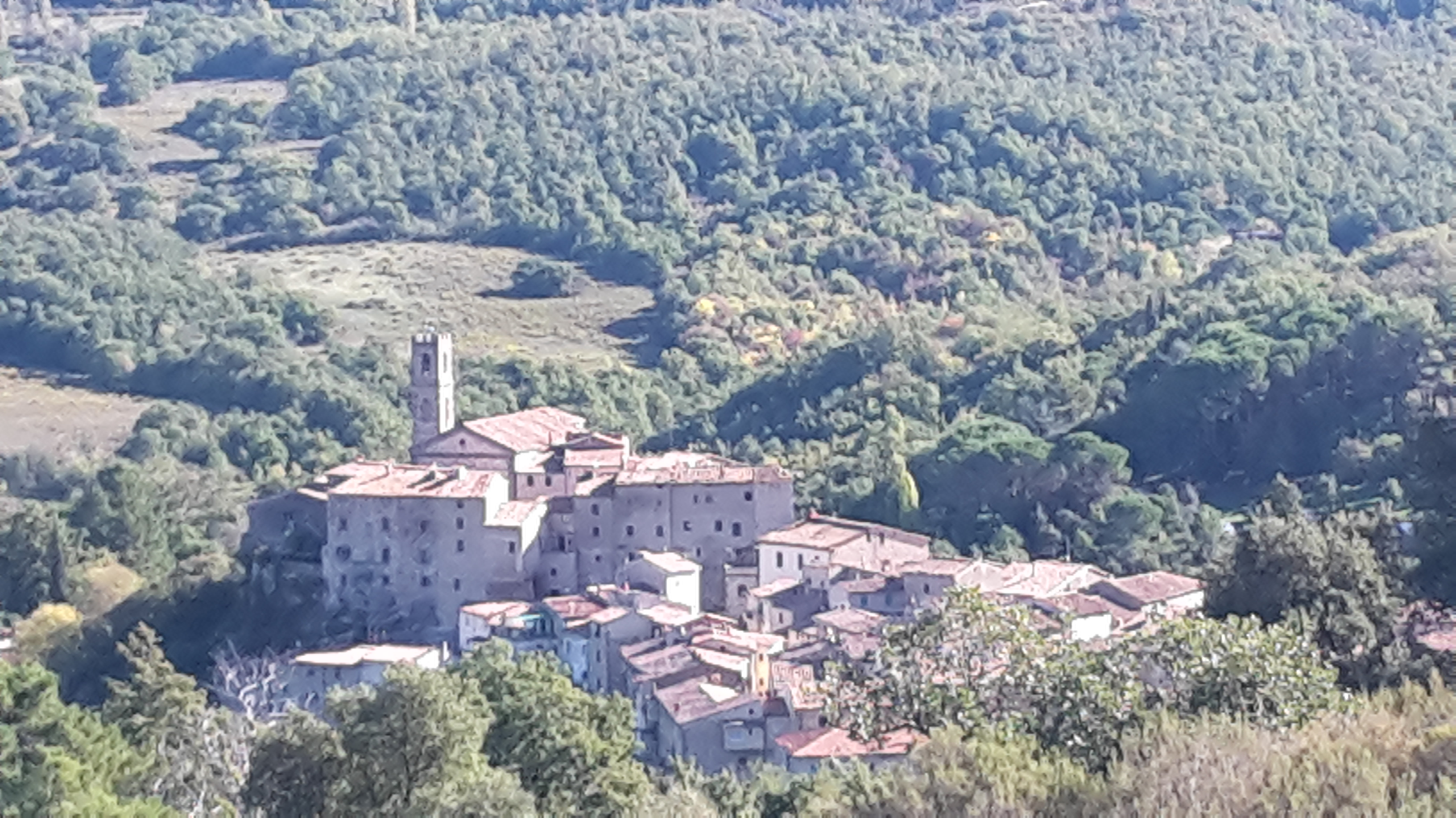 Val di Cecina la terra della geotermia tra geyser e sbuffi sulfurei Val di Cecina la terra della geotermia tra geyser e sbuffi sulfurei