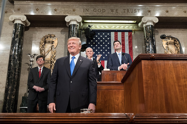 Infrastrutture, Trump lancia un piano da 200 miliardi di dollari