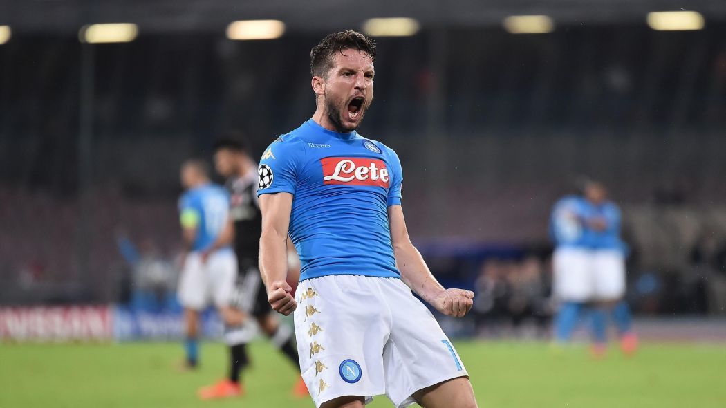 Il Napoli stritola anche il Cagliari. Manita azzurra!