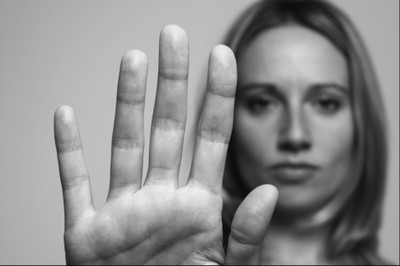 “Mai in silenzio”: gli studenti toscani cantano contro la violenza di genere