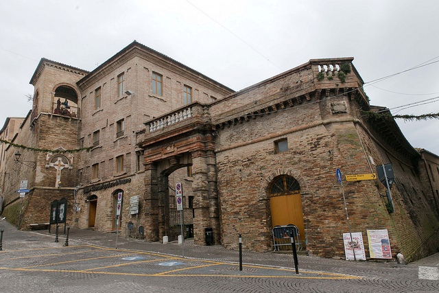 Osimo (ph. Flickr / Luca Verzulli).