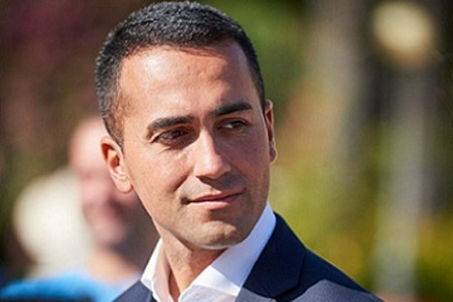 Def, sussurri e grida a Bruxelles. Di Maio denuncia manipolazione su “Pace fiscale”