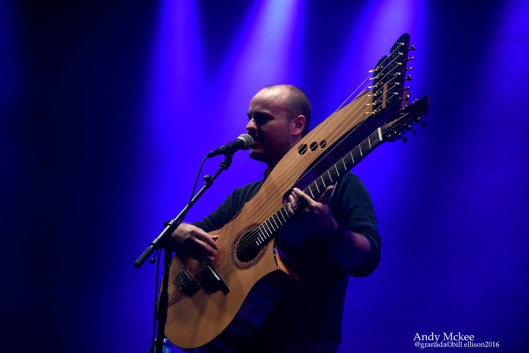 Il 29 settembre al Teatro Summarte di Somma Vesuviana Andy Mckee in concerto
