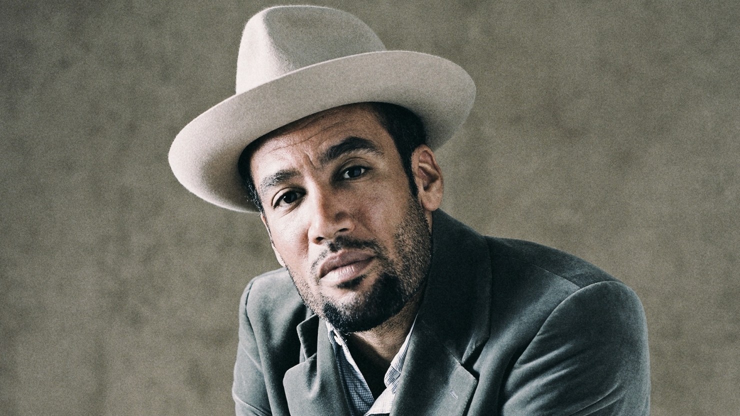 BEN HARPER, il chitarrista californiano in concerto a Roma presso l’Auditorium Parco della Musica