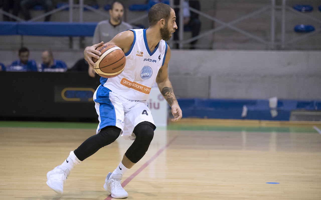 La Gevi Napoli vince ma non convince: battuta Costa d’Orlando 71-70