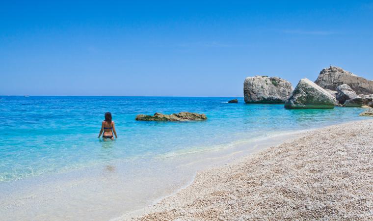 Vamonos: Il turismo riparte da Sardegna, Sicilia e Puglia
