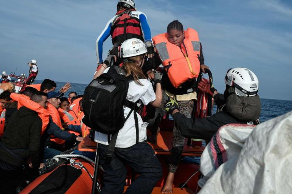 Migranti, a Helsinki un documento da Italia e Malta: è ora di rivedere le regole