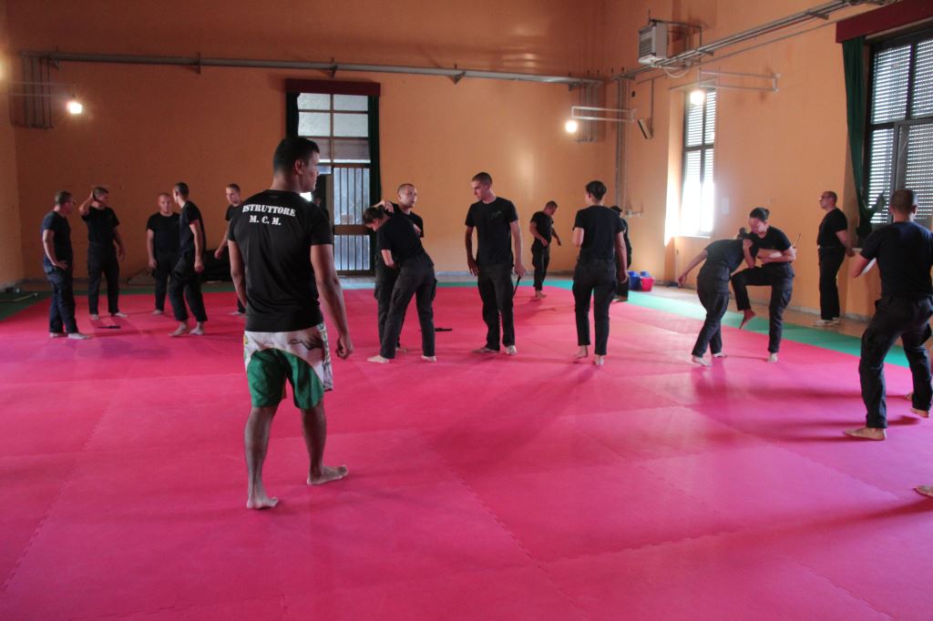 Guardia di Finanza, allievi del 90° corso “Monte Cimone II” della Scuola Ispettori e Sovrintendenti su addestrano alla Scuola Fanteria di Cesano