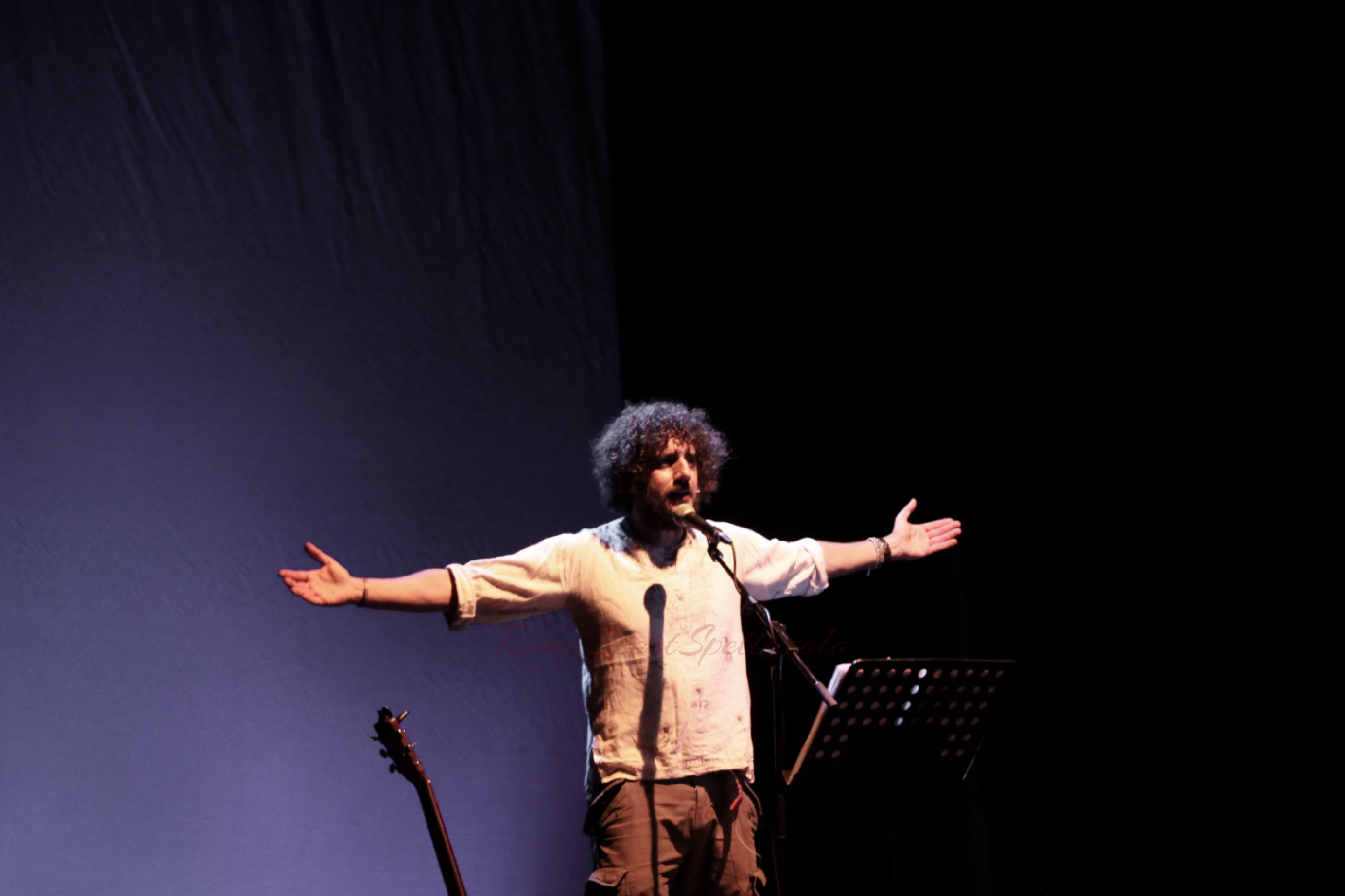 ANDREA RIVERA al Teatro Garbatella ne “I quartieri di Roma e altre storie”