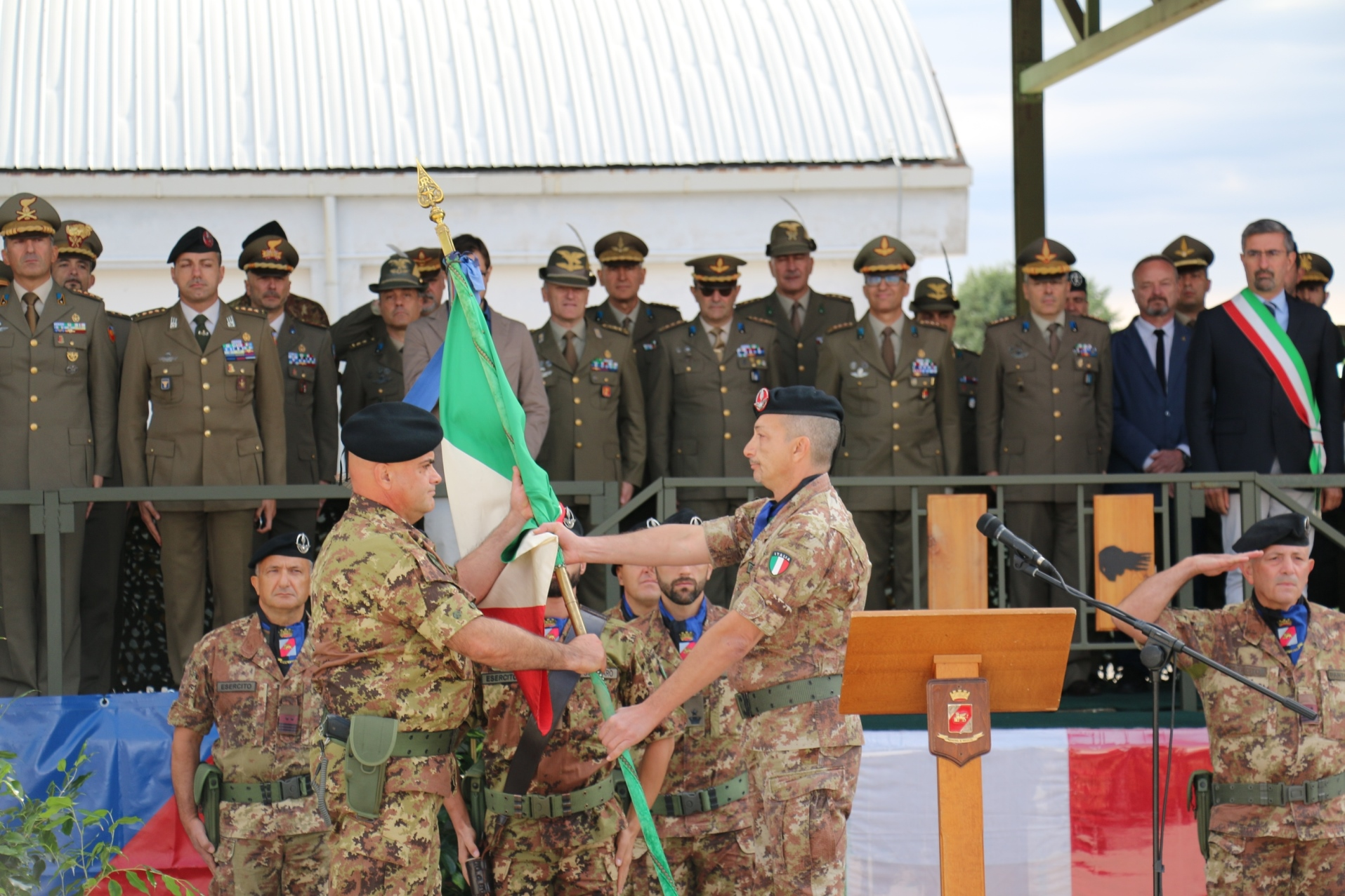 Esercito Italiano, avvicendamento del Comandante del reggimento logistico “ARIETE”