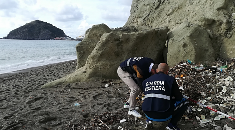 Guardia Costiera, a Ischia controlli e verifiche in campo ambientale