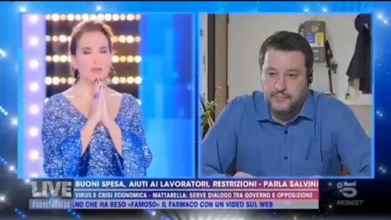 Barbara D’Urso e Matteo Salvini recitano in diretta Tv l’Eterno Riposo. Over the Top of Munnezza!