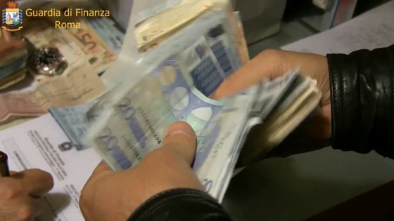 Roma, confiscati beni per 11 milioni di euro a una famiglia di “ricchi” malavitosi calabresi
