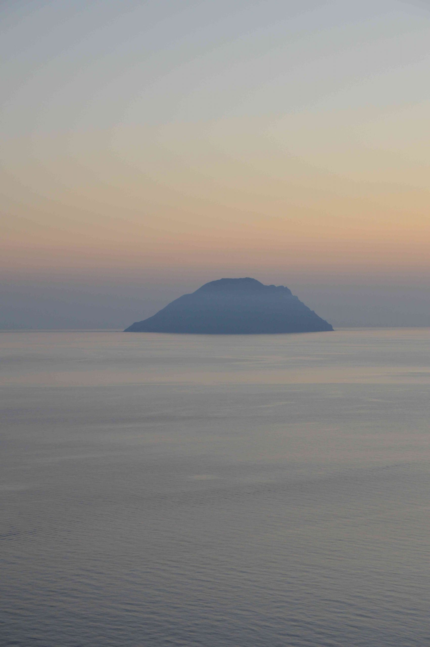 Filicudi, tramonto dal Belvedere (Ph. P.Russo/IN24).