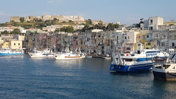Procida capitale italiana della cultura per il 2022