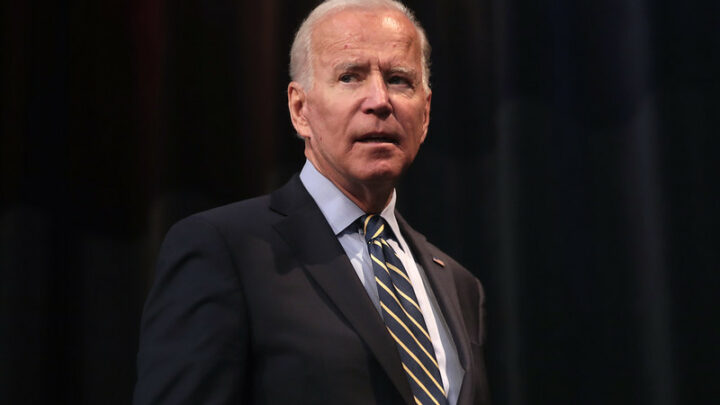 Biden al lavoro fra decreti e nomine: che aria tira a Washington?