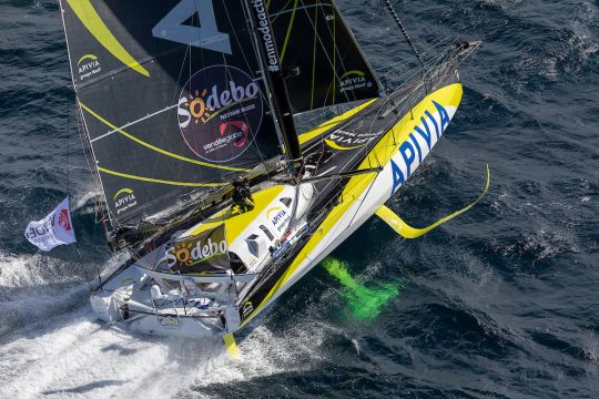 Vendeeglobe, il primo al traguardo è Charlie Dalin