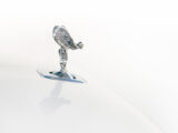 Spirit of Ecstasy, 110 anni di eleganza del simbolo Rolls-Royce