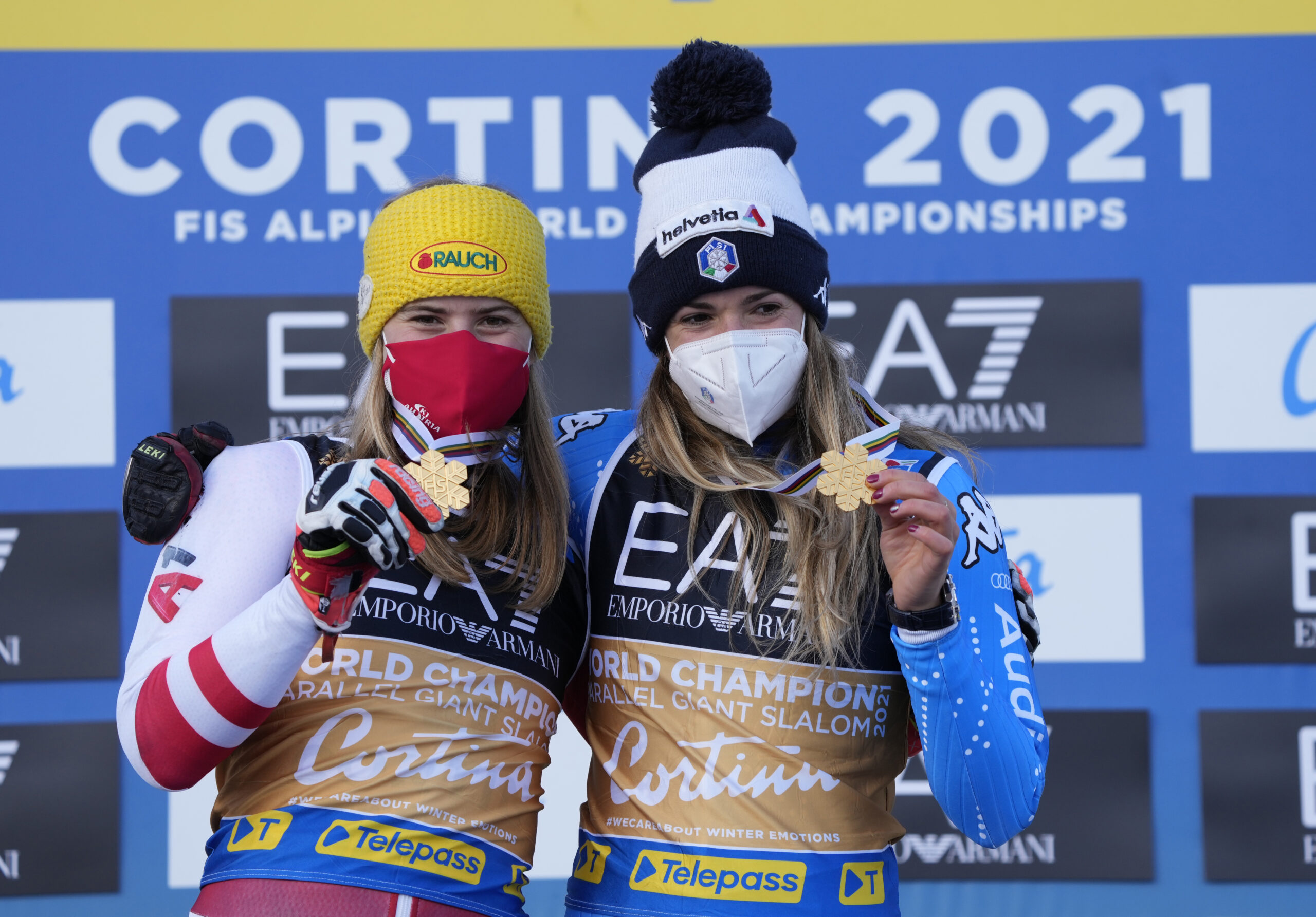 Cortina 2021 Campionati mondiali di Sci alpino. Cortina d'Ampezzo 16/02/2021 Parallelo: Marta Bassino (Italia) e Katharina Liensberger (Austria) (Photo: Pentaphoto Gio Auletta).