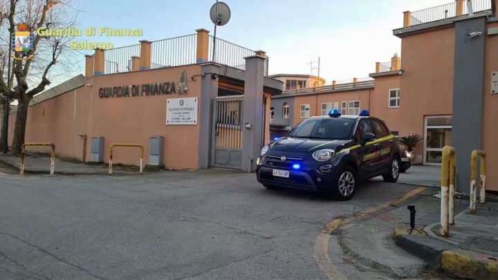 Bancarotta fraudolenta, due imprenditori arrestati a Salerno
