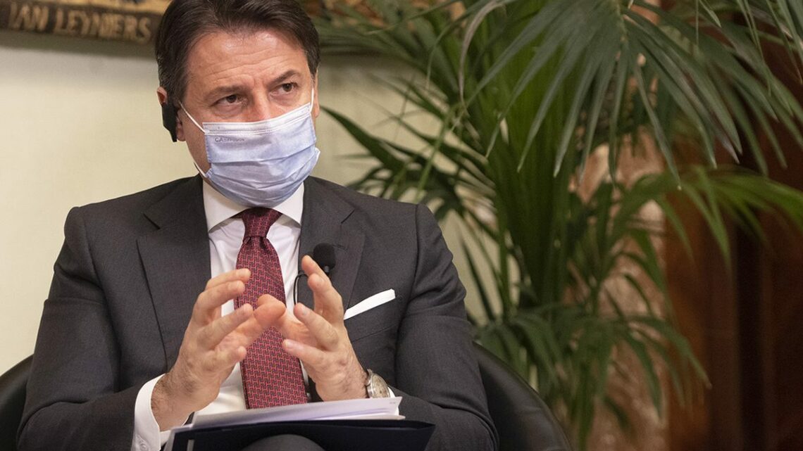 Conte “I ministri della Lega scelgano tra Governo e propaganda” Conte “I ministri della Lega scelgano tra Governo e propaganda”