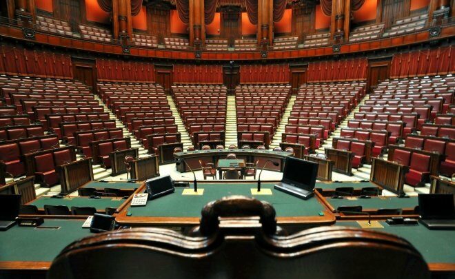 Accordo nella maggioranza, il coprifuoco sarà rivisto a maggio