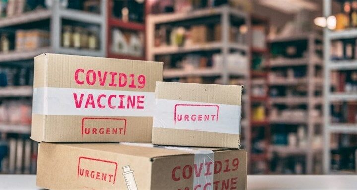 Vaccinazione di massa, la Regione chiarisce: priorità ai 79enni poi a tutti gli altri a scalare